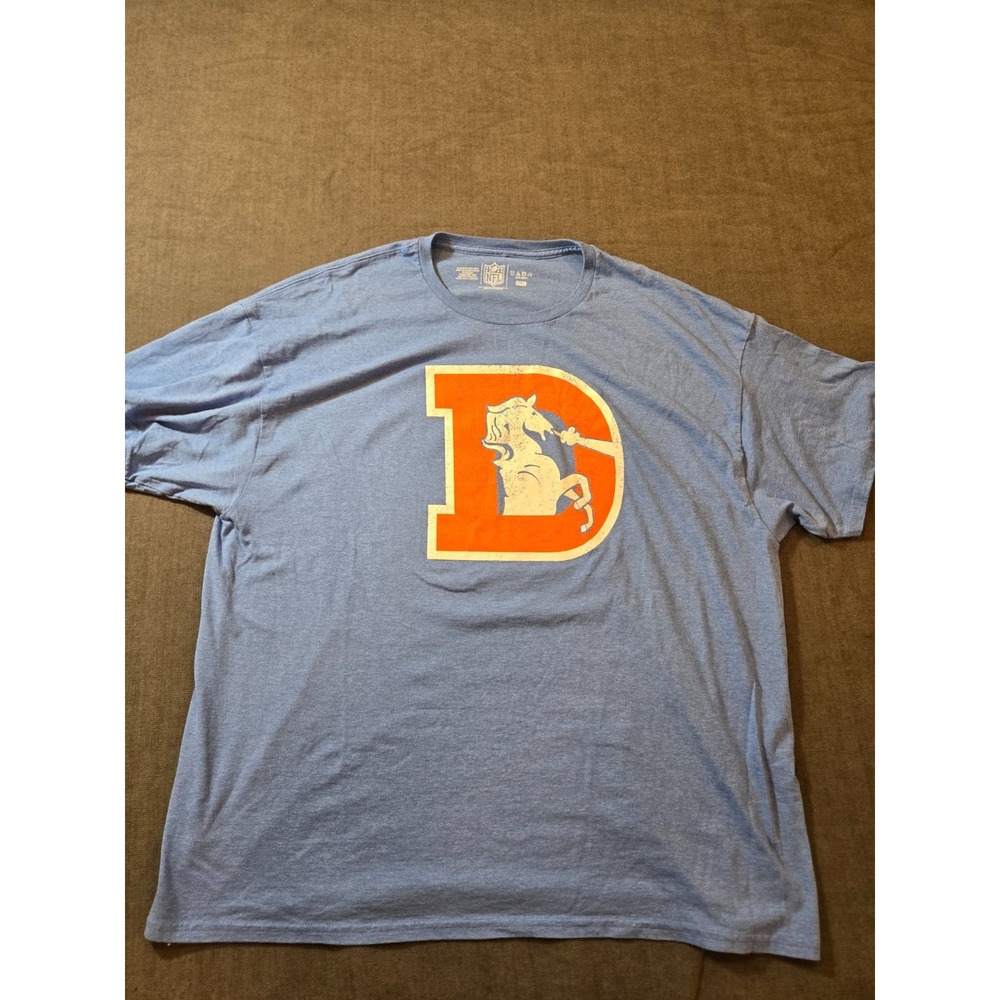 Denver Broncos Men's 2XL Blue Retro Throwback D Logo NFL T-Shirt Tee